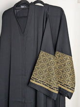 Load image into Gallery viewer, Kiswa Style Embroidered Abaya