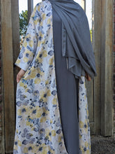 Load image into Gallery viewer, Floral Crepe Abaya Sets