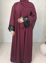 Load image into Gallery viewer, Hawa Lace Abaya
