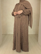 Load image into Gallery viewer, Zainab Full Embroidery Abaya
