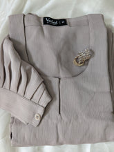 Load image into Gallery viewer, Danah - Cuff sleeve Abaya - 2 FOR £45
