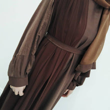 Load image into Gallery viewer, Liyana abaya
