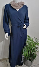 Load image into Gallery viewer, Navy Plain Abaya
